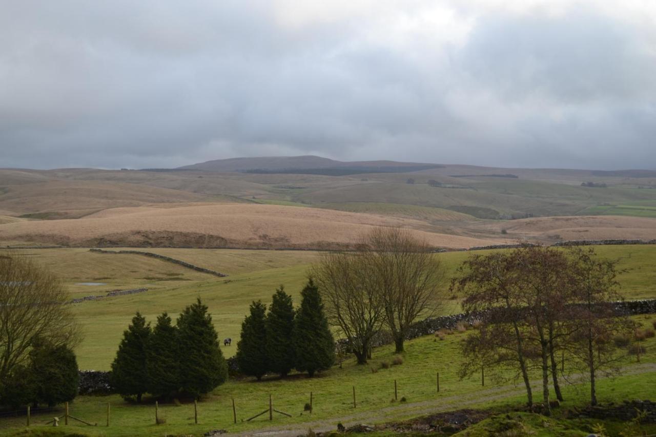 The Warren Lodge Cabin At Ashes Farm, Near Settle Εξωτερικό φωτογραφία