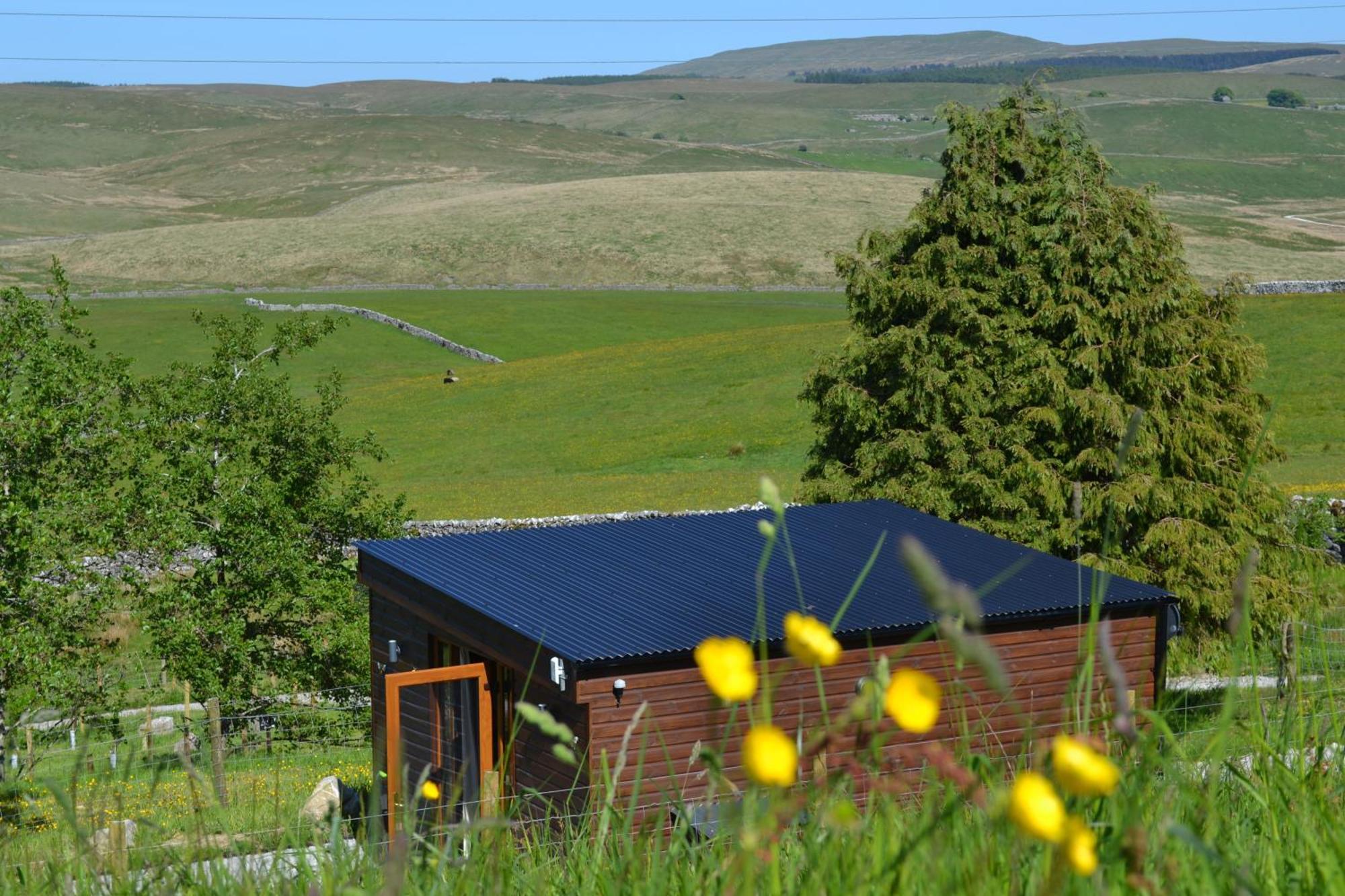The Warren Lodge Cabin At Ashes Farm, Near Settle Εξωτερικό φωτογραφία